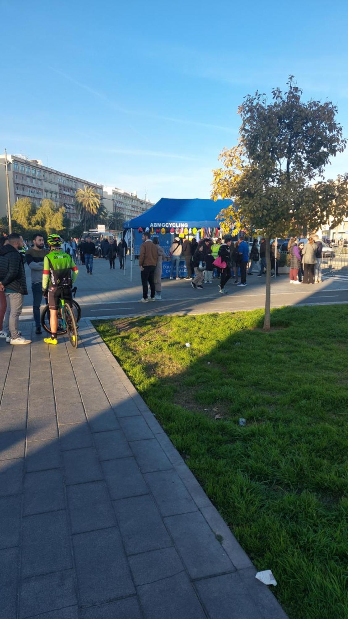 Lyesblb Aparthotel Valencia Luaran gambar