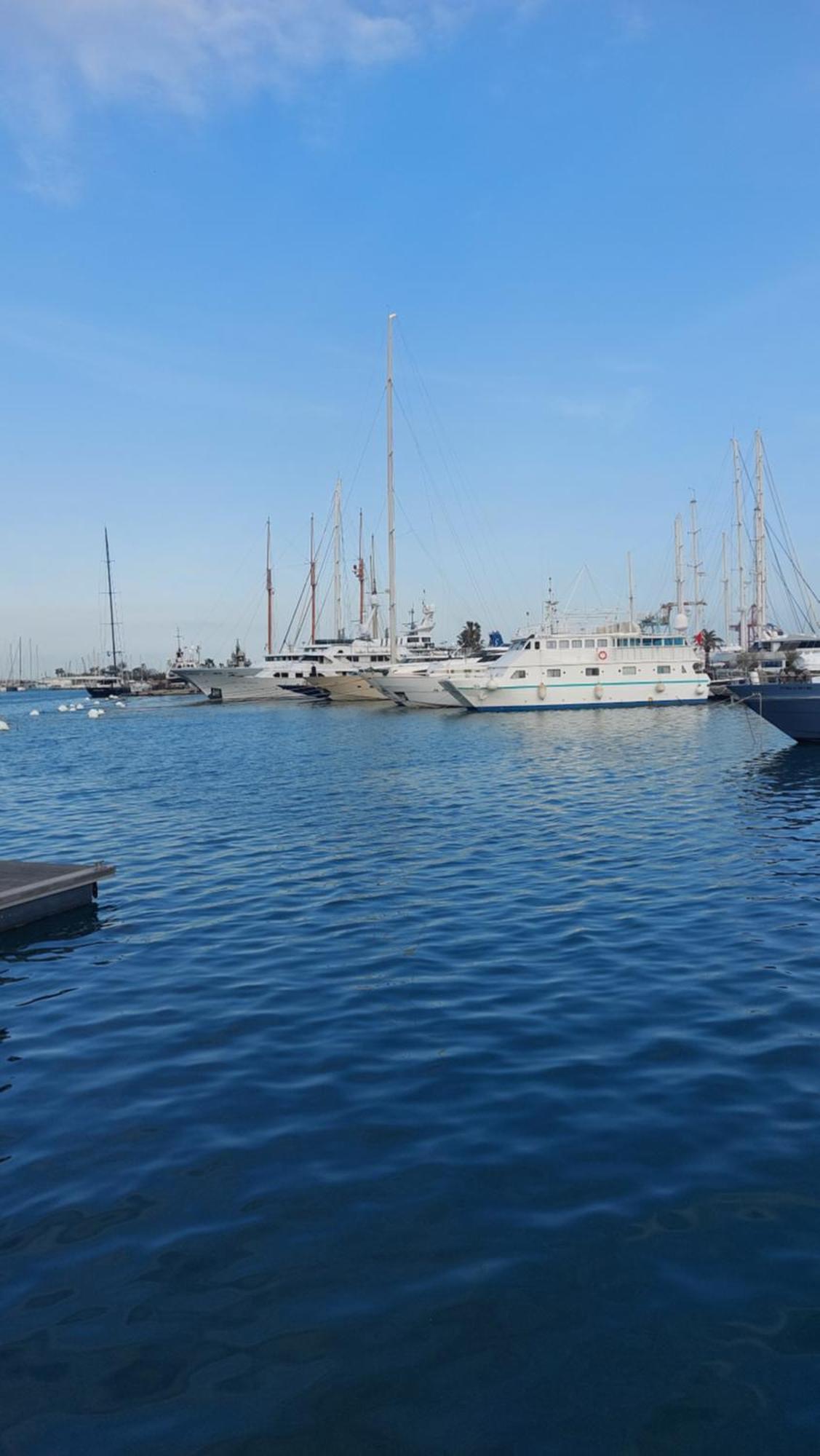 Lyesblb Aparthotel Valencia Luaran gambar