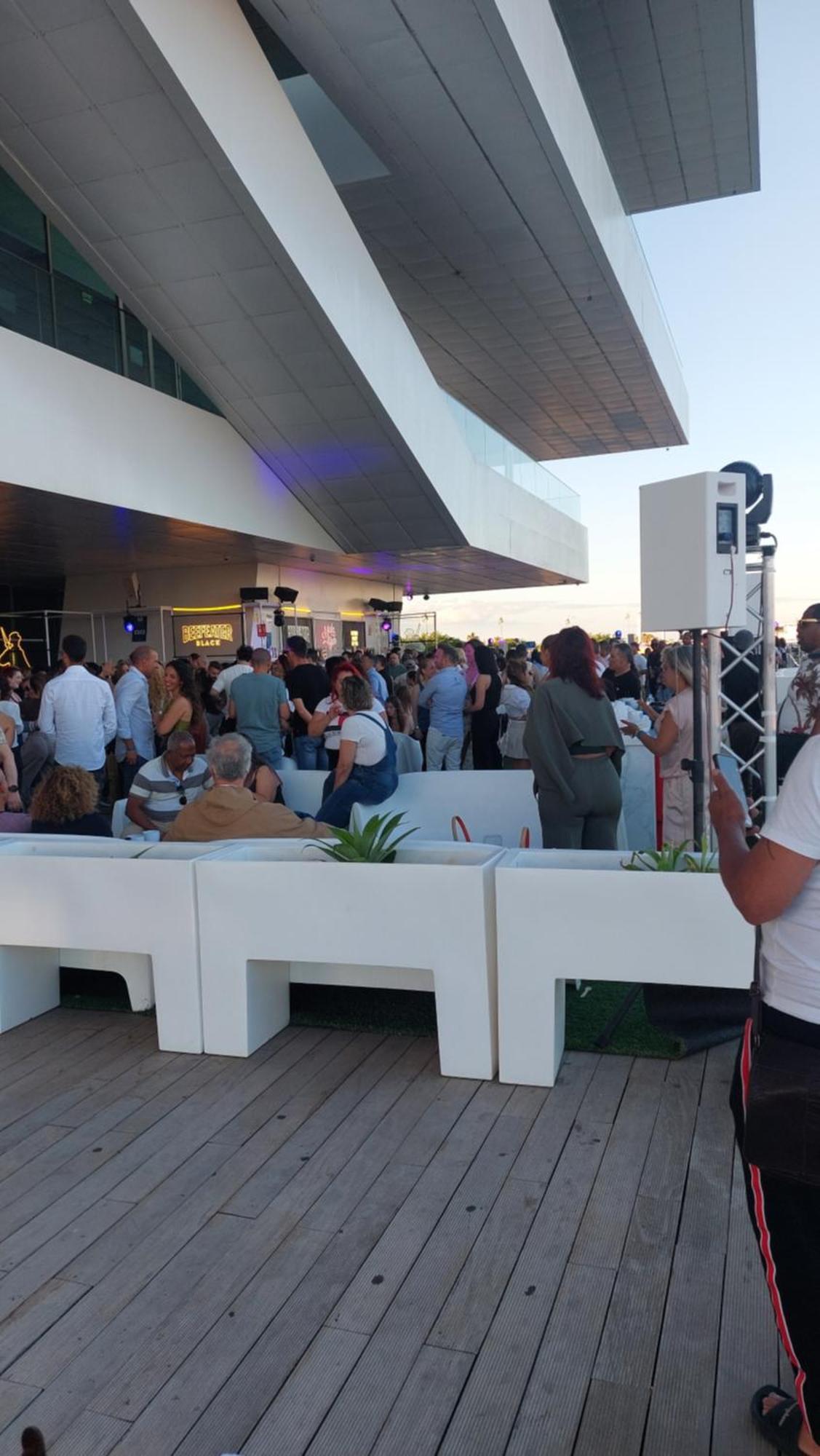 Lyesblb Aparthotel Valencia Luaran gambar